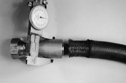 Too much or too little crimping can cause a leakage between the shell of a fitting and the hose. Too much or too little crimping can cause a leakage between the shell of a fitting and the hose.