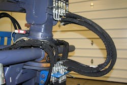 Hydraulicspneumatics Com Sites Hydraulicspneumatics com Files Uploads 2016 11 02 Hose Routing Fig 3 Hydraulicspneumatics Com Sites Hydraulicspneumatics com Files Uploads 2016 11 02 Hose Routing Fig 3