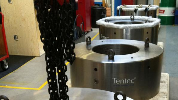 Machine builder goes nuts with hydraulics Power & Motion