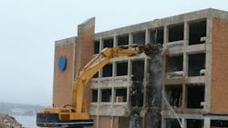 Quick connect couplings for big machines Quick connect couplings for big machines