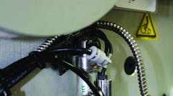 The pneumatic system on the SD-900 ensures adhesive placement accuracy of &ntilde;0.09 in.