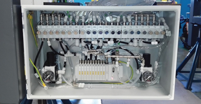 Control cabinet