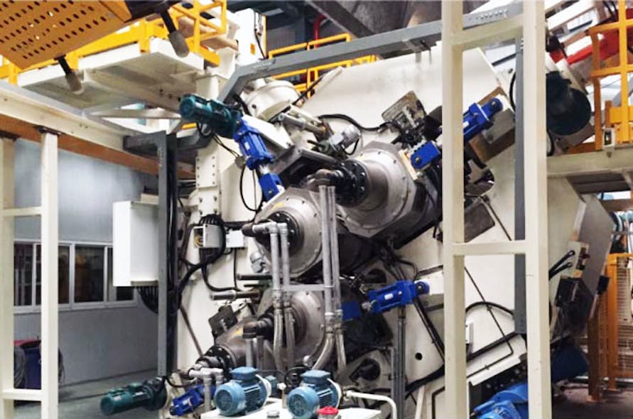Here is JiangyYn QinLi&rsquo;s new four-roller calendering machine.