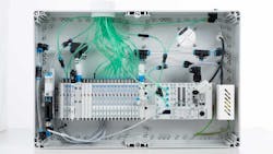 The valve terminal type MPA from Festo controls a medical robot’s pneumatic cylinders. The valve terminal type MPA from Festo controls a medical robot’s pneumatic cylinders.