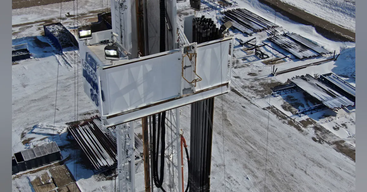 Canadian Rig Pic A Canadian Rig Rolls On—Even in Rough Weather | Power & Motion Tech