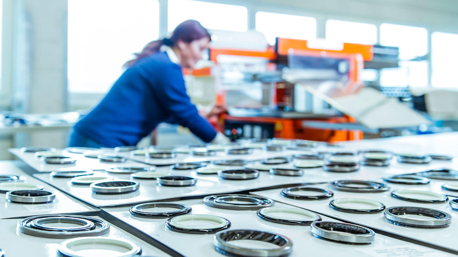 Logistics skin top packaging