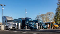 Daimler Trucks is one of several OEMs collaborating on the development of charging technology for electric trucks and buses. Daimler Trucks is one of several OEMs collaborating on the development of charging technology for electric trucks and buses.