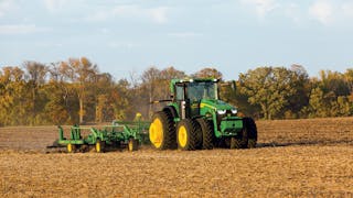 John Deere's Self-Driving Tractor Stirs Debate on AI in Farming