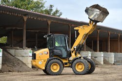 Improved lift and tilt capabilities are possible with the updated hydraulics platform on the Next Generation Cat 906, 907 and 908 compact wheel loaders.