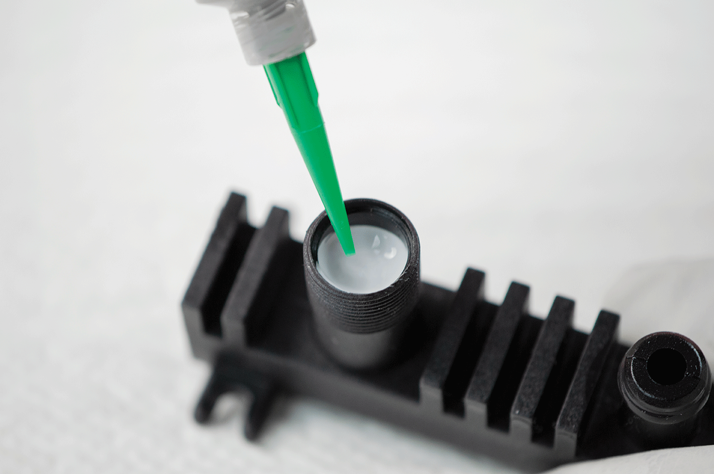 Master Bond EP35AOLV