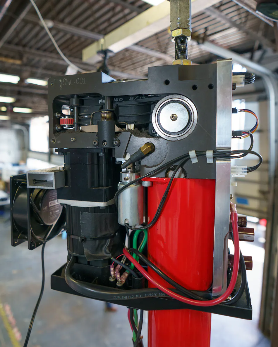 Electromechanical Cylinder Offers Varied Benefits in Range of Heavy ...