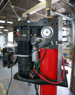 Testing of the RISE™ Cylinder at the company's facility in Somerville, MA. © Copyright 2022 by Liftwave, Inc. dba RISE™Robotics. All Rights Reserved. US Patent 11255416 Patent Pending: WO2019/014259 Testing of the RISE™ Cylinder at the company's facility in Somerville, MA. © Copyright 2022 by Liftwave, Inc. dba RISE™Robotics. All Rights Reserved. US Patent 11255416 Patent Pending: WO2019/014259