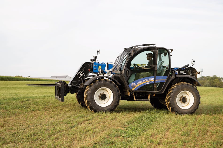 Electrohydraulics Benefit Tool Leveling for Telehandlers | Power & Motion