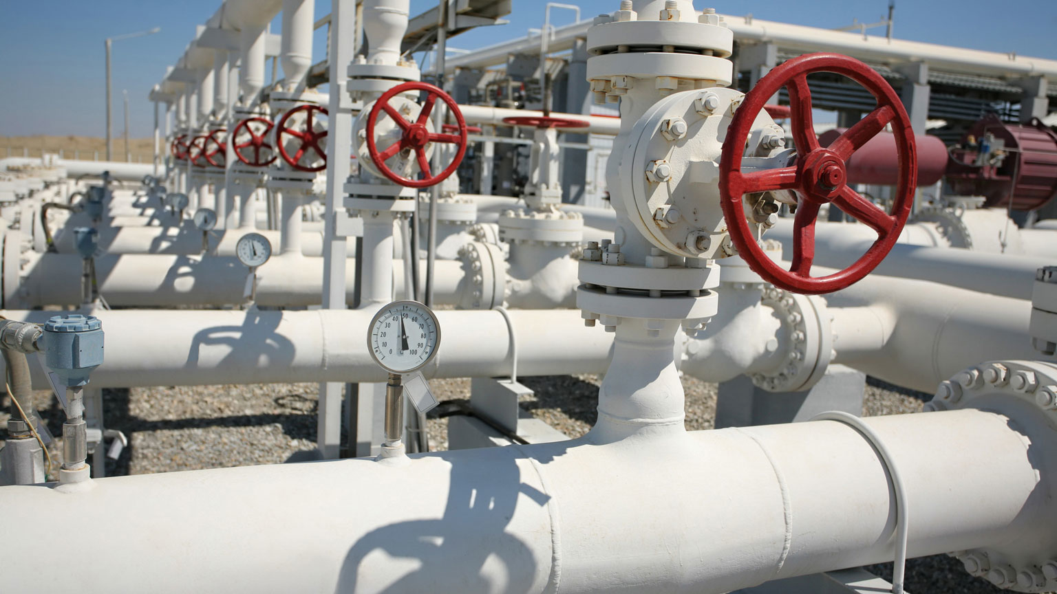 Promo Pipeline Valves Dreamstime Sardorrr 19425410 638fb2fbe37f0