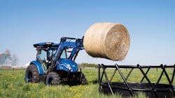 Several automated features are included on the T4 Electric to provide easier, more productive operation for farmers. Several automated features are included on the T4 Electric to provide easier, more productive operation for farmers.