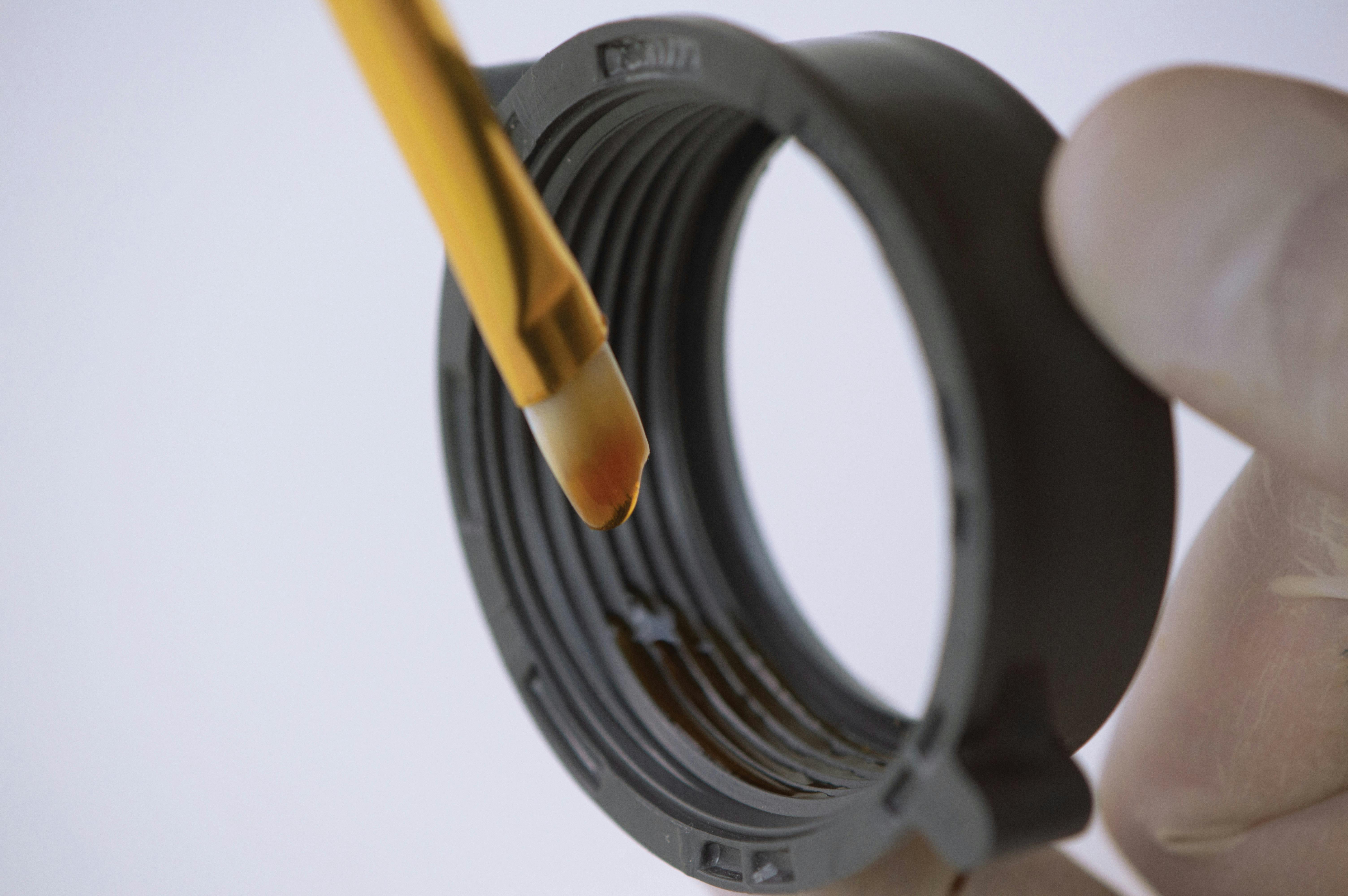 EP21LVFL is a two component, low viscosity epoxy for bonding, sealing, coating, and potting featuring good flexibility.