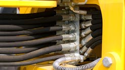 hydraulic hoses installed on mobile machinery