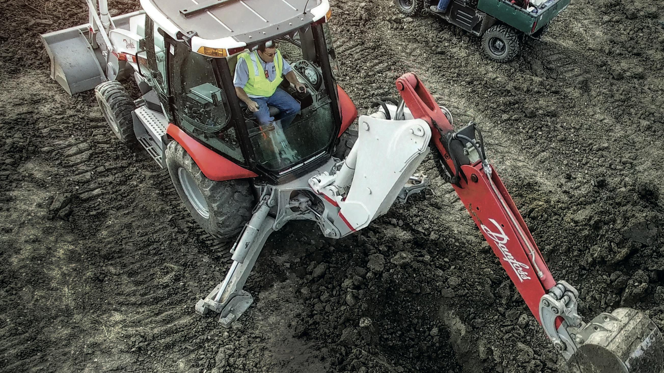 Choosing the right hose for high-pressure hydraulic systems ensures machine performance