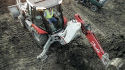 Choosing the right hose for high-pressure hydraulic systems ensures machine performance Choosing the right hose for high-pressure hydraulic systems ensures machine performance