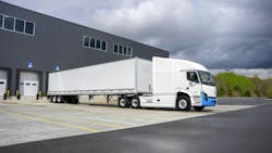 The Lion8 all-electric Class 8 truck is equipped with Lion Electric's heavy-duty battery packs offering a capacity up to 630 kWh. The Lion8 all-electric Class 8 truck is equipped with Lion Electric's heavy-duty battery packs offering a capacity up to 630 kWh.