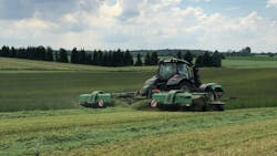 HydraForce partnered with SaMASZ to design a new tractor mounted disc mower with improved hydraulic systems and ISOBUS technology HydraForce partnered with SaMASZ to design a new tractor mounted disc mower with improved hydraulic systems and ISOBUS technology