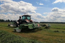 With the new electronic system developed by HydraForce, it was possible to receive ISOBUS certification which ensures the SaMASZ disc mower will work seamlessly with various models of agricultural tractors, ISOBUS terminals and other external equipment. With the new electronic system developed by HydraForce, it was possible to receive ISOBUS certification which ensures the SaMASZ disc mower will work seamlessly with various models of agricultural tractors, ISOBUS terminals and other external equipment.