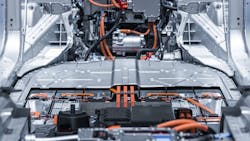 Electric powertrain architecture in an electric vehicle Electric powertrain architecture in an electric vehicle