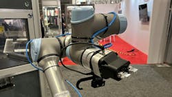 Camozzi Automation Series CSSP pneumatic collaborative parallel gripper Camozzi Automation Series CSSP pneumatic collaborative parallel gripper