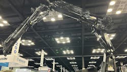 Hydraulic lift system on a work truck Hydraulic lift system on a work truck