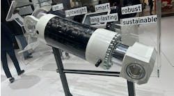 Liebherr hydraulic cylinder composed of carbon fiber for reduced weight Liebherr hydraulic cylinder composed of carbon fiber for reduced weight