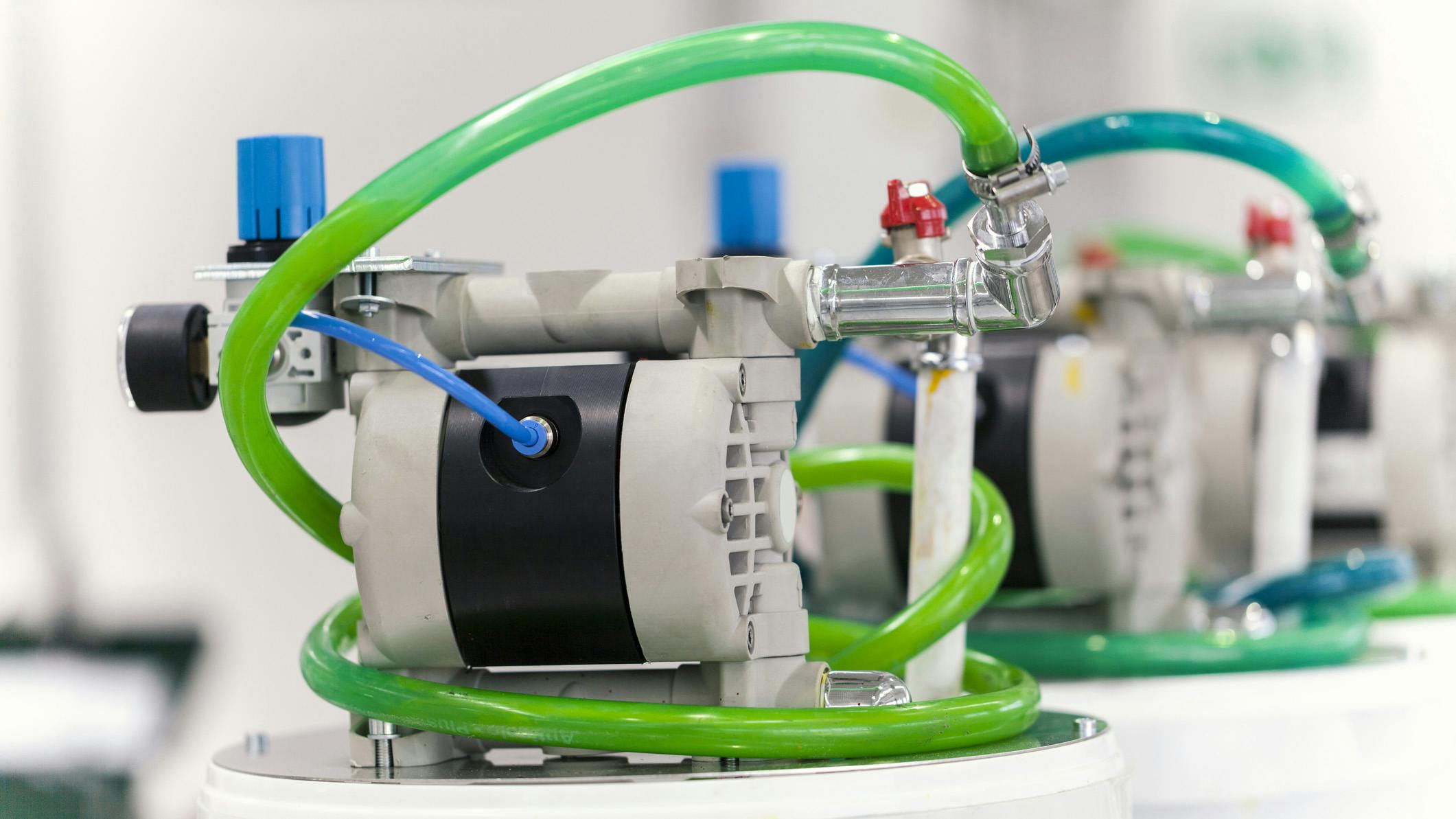 An image of a pneumatic piston unit