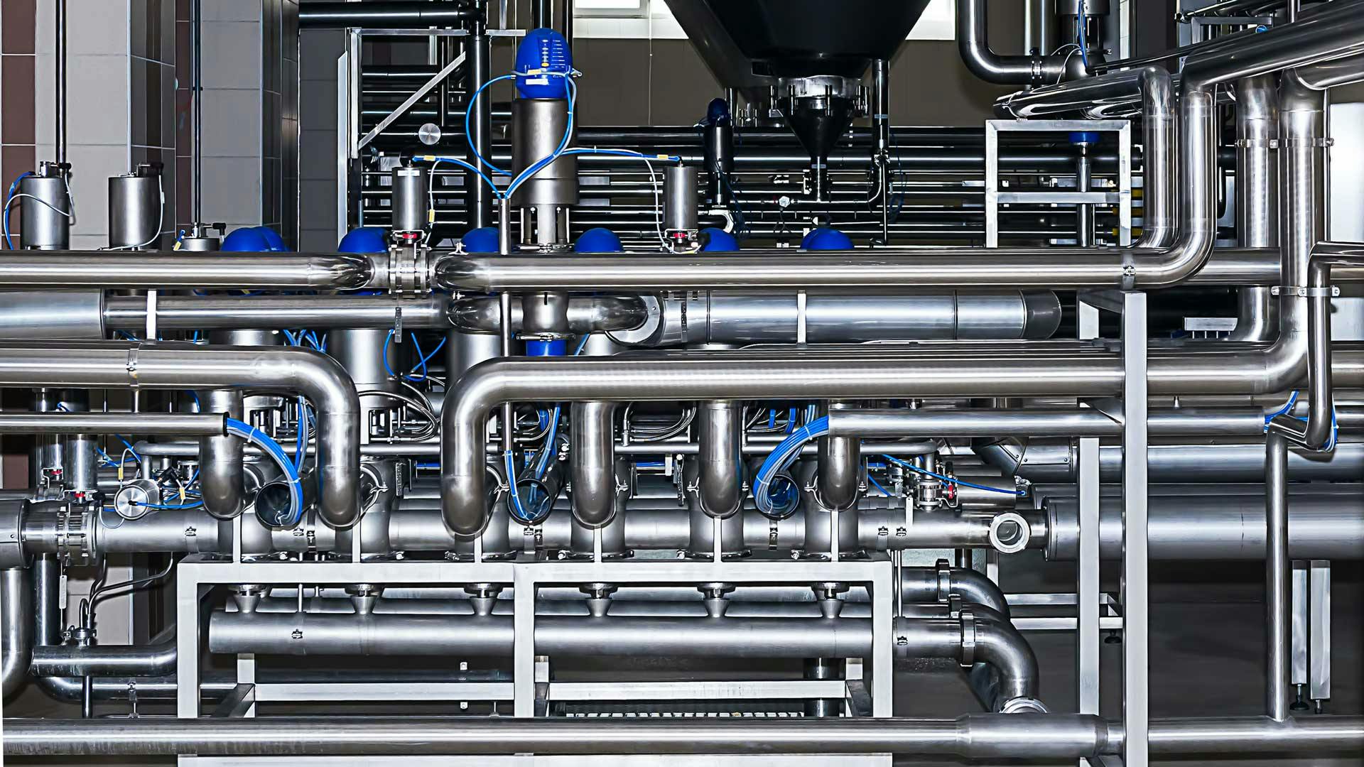 Stainless Steel Air Piping in an Industrial Facility