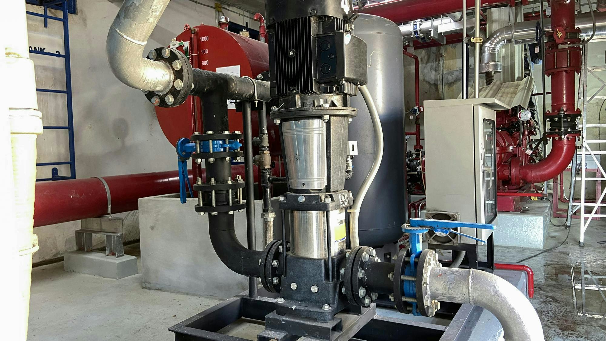 Compressed Air System in a Facility