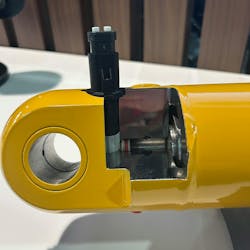 Leggett & Platt IRM Sensor installed in a hydraulic cylinder Leggett & Platt IRM Sensor installed in a hydraulic cylinder