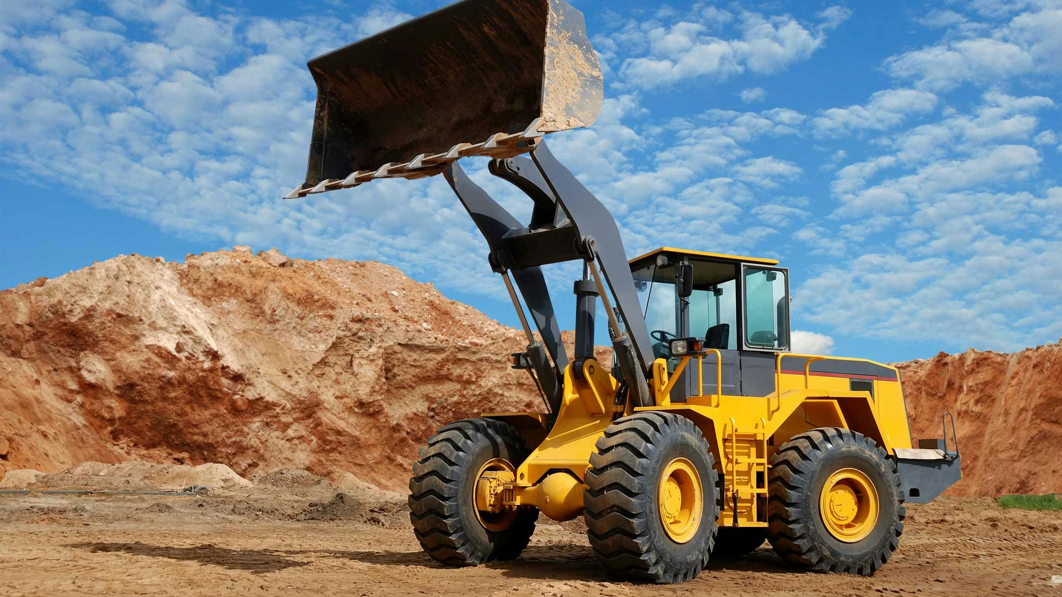 Wheel loader lifting bucket