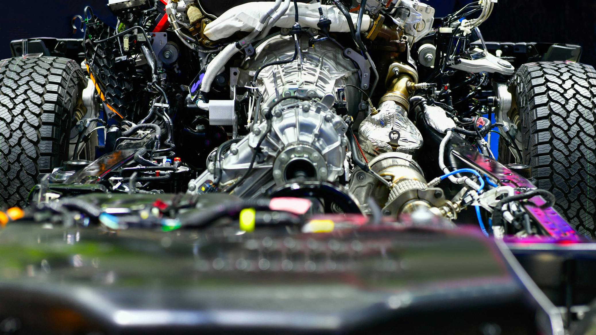 Front view of a drivetrain system