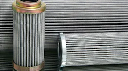 Group of cylindrical hydraulic filters